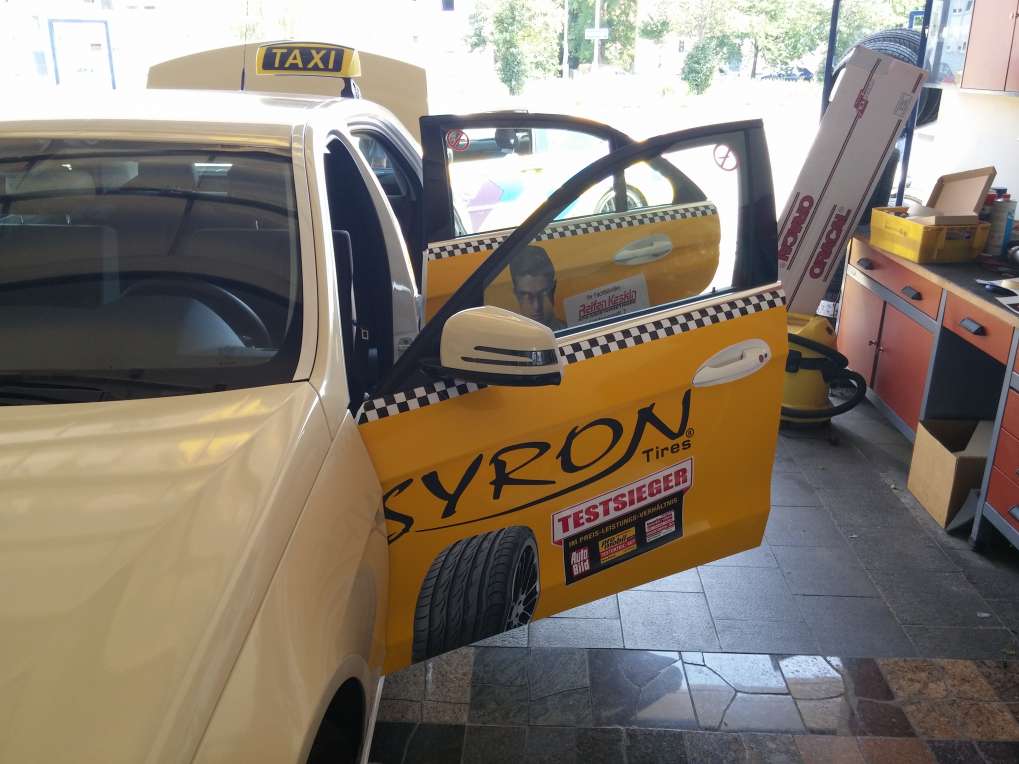 SYRON Tires Taxi by #wrappingmonkeys